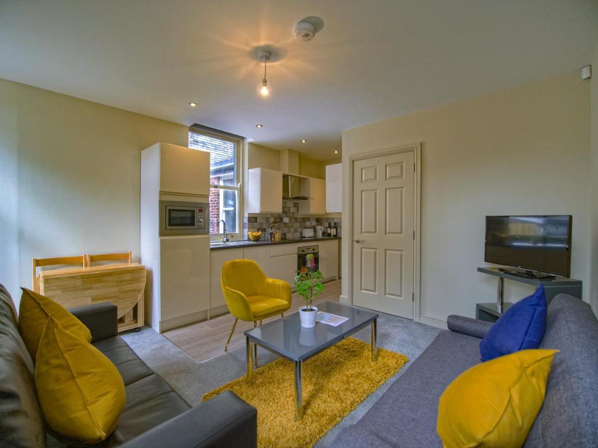 Spacesavers At Figtree Lane Sheffield Bagian luar foto