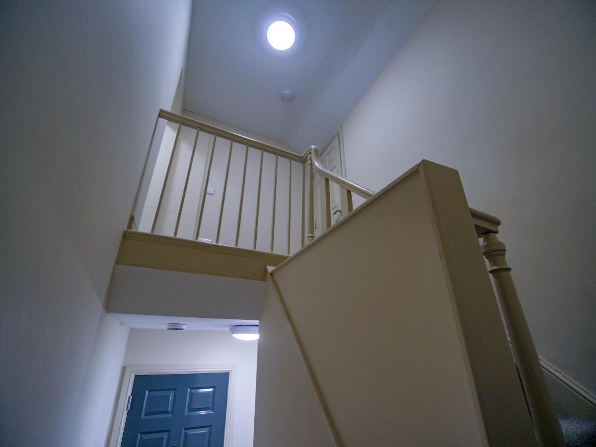 Spacesavers At Figtree Lane Sheffield Bagian luar foto