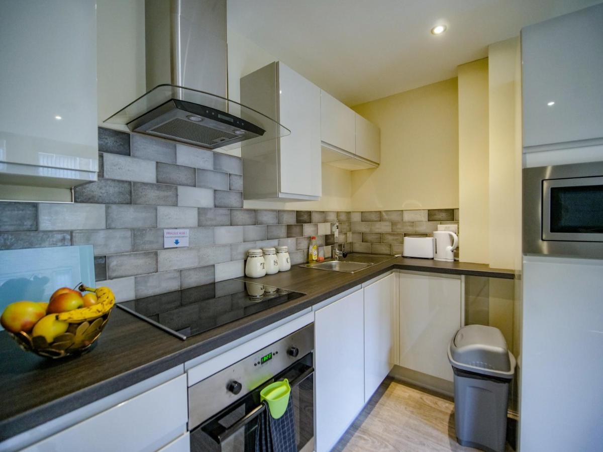 Spacesavers At Figtree Lane Sheffield Bagian luar foto