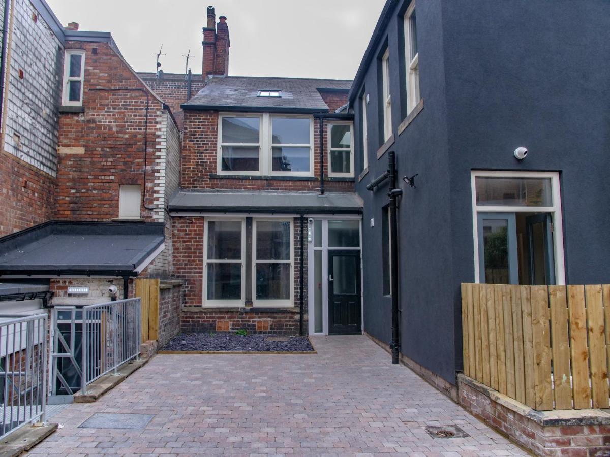Spacesavers At Figtree Lane Sheffield Bagian luar foto