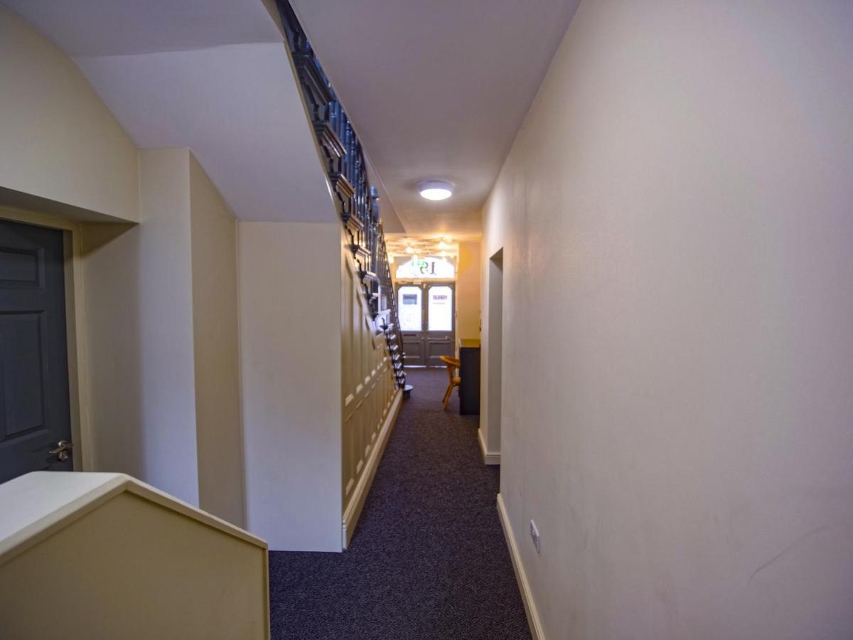 Spacesavers At Figtree Lane Sheffield Bagian luar foto